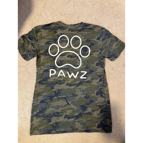 PAWZ t-shirt NWOT - Picture 2 of 2